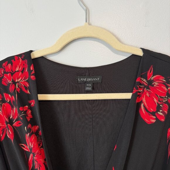 Lane Bryant Women's 14/16 Floral Print Wrap Dress Black & Red - Picture 3 of 8
